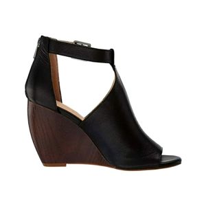 Jessica Simpson Crimsella Leather Peep-Toe Wedges | Size 9.5 | Black